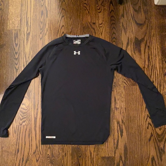 Under Armour Long Sleeve - Picture 1 of 2